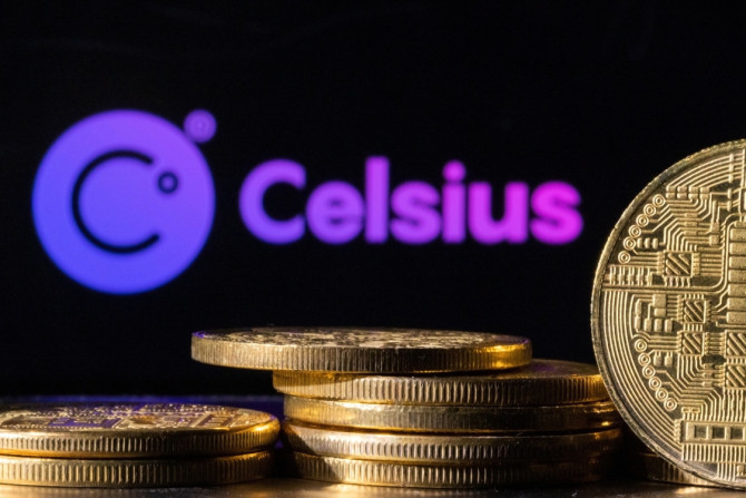 Ilustrasi menunjukkan logo Celsius Network dan representasi mata uang kripto