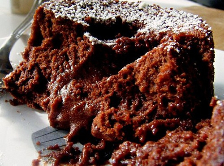 Kue Cokelat Untuk Sarapan Membantu Para Diet Menurunkan Berat Badan