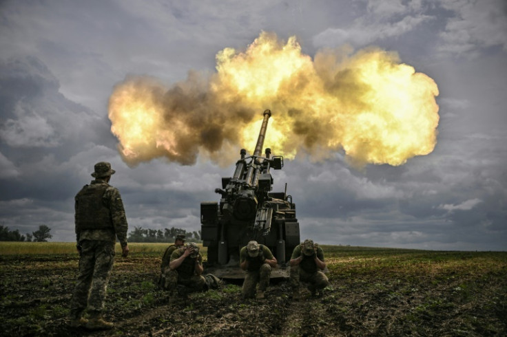 Perang Ukraina telah menggarisbawahi perlunya persediaan artileri dan amunisi yang lebih besar di Barat