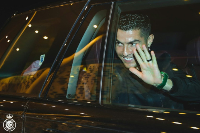 Cristiano Ronaldo tiba di Arab Saudi di bawah pengamanan ketat pada Senin malam