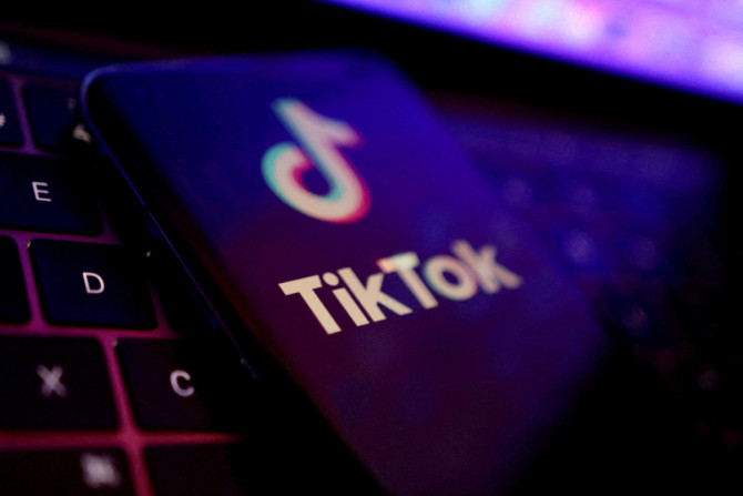 Ilustrasi menunjukkan logo aplikasi TikTok