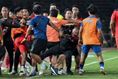 Perkelahian pecah di sela-sela final sepak bola putra antara Thailand dan Indonesia