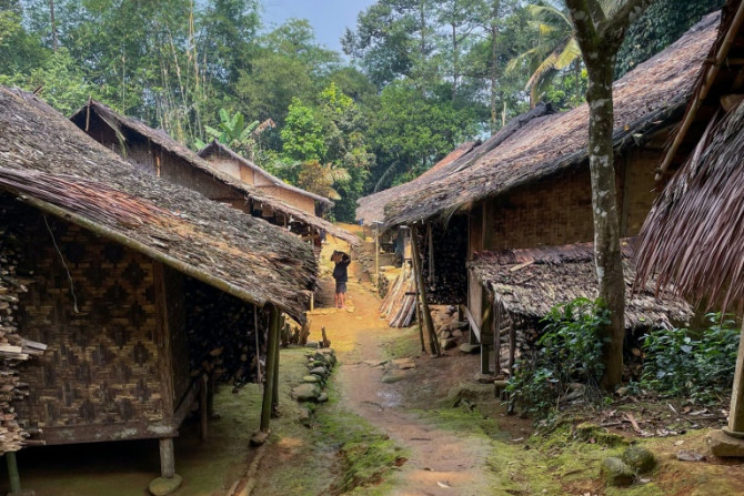 Rumah Adat Suku Baduy di Desa Kanekes, Provinsi Banten