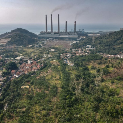 Pembangkit batubara Suralaya sedang diperluas menjadi sepuluh unit