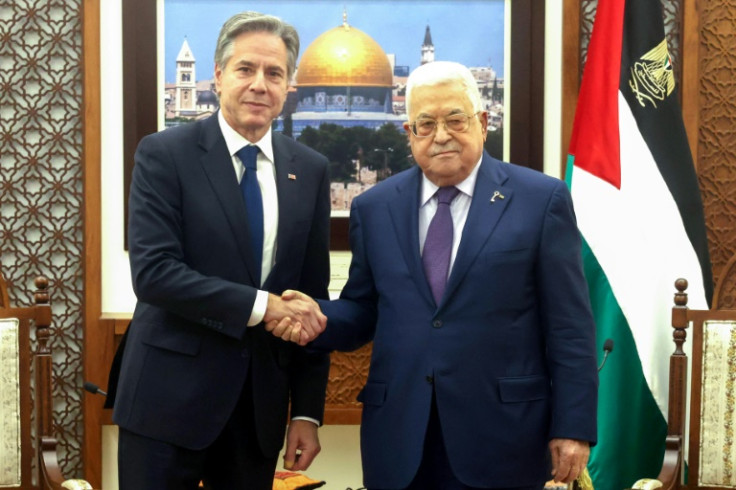 Menteri Luar Negeri AS Antony Blinken bertemu dengan Presiden Palestina Mahmud Abbas di kota Ramallah, Tepi Barat